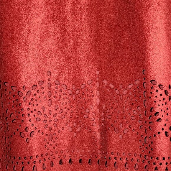 Express Women's Burnt Orange Red Suede Like Mini Skirt With Laser Cut Hem - Picture 2 of 4